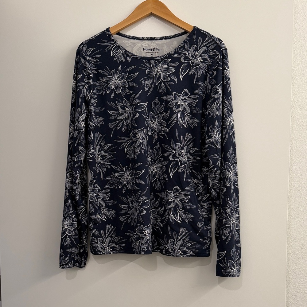 Hang Ten Navy and White Floral Long Sleeve Top